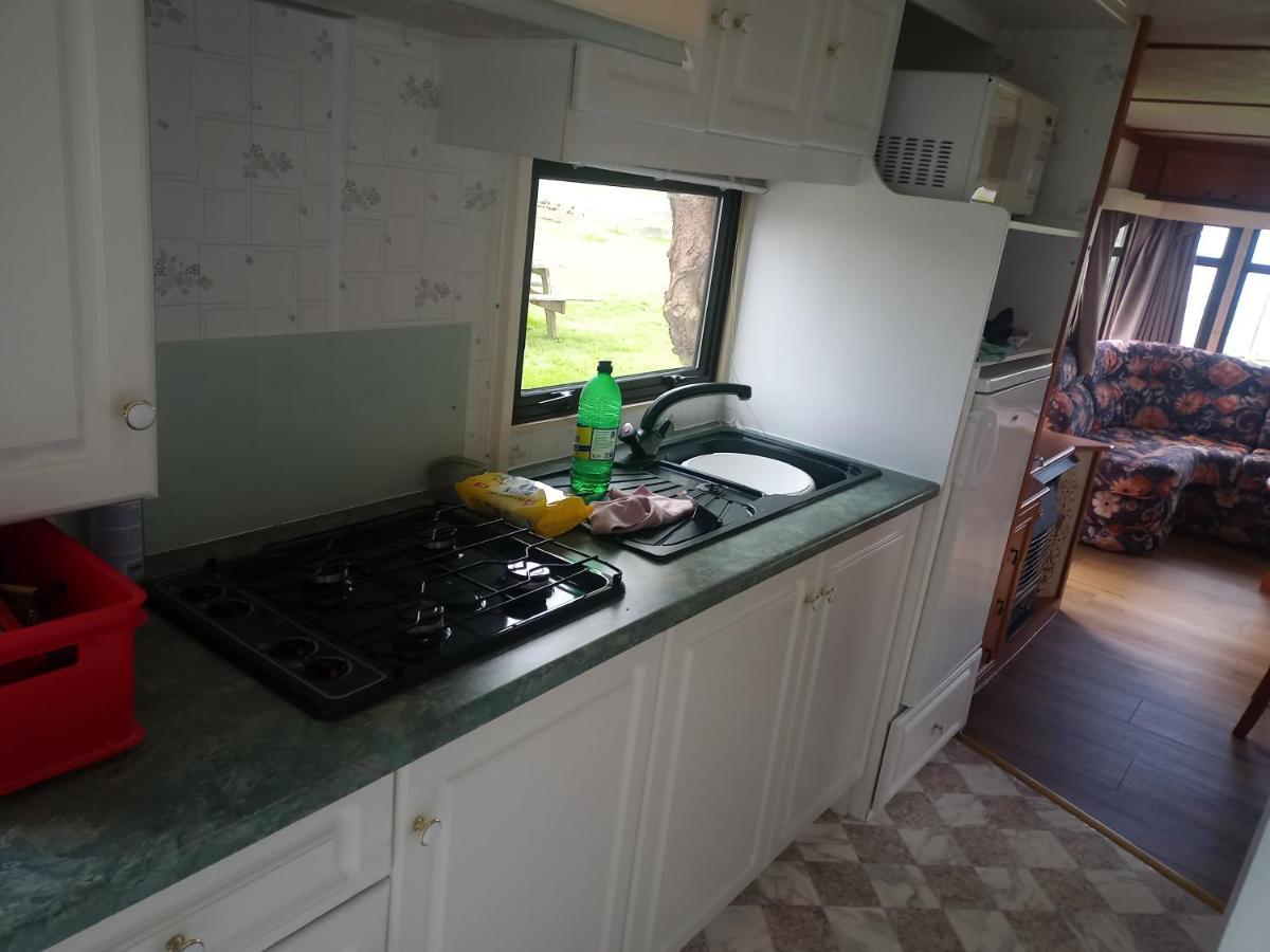 De Boerenskuur..Chalet.. Assendelft ภายนอก รูปภาพ