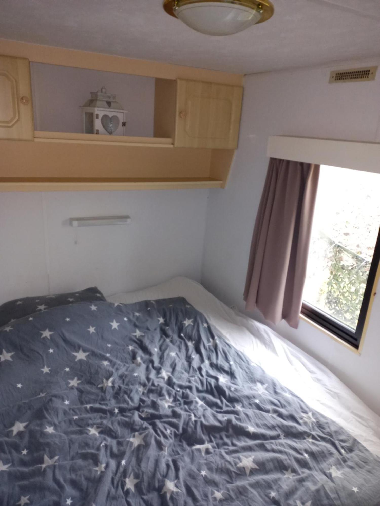 De Boerenskuur..Chalet.. Assendelft ภายนอก รูปภาพ